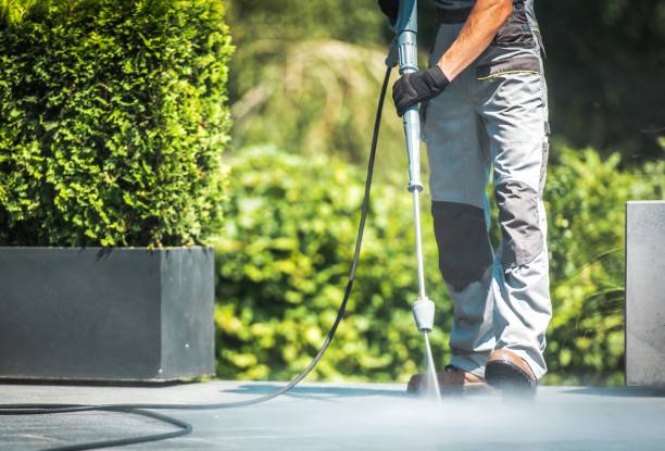 Best Parking Lot and Garage Cleaning  in Highwood, IL